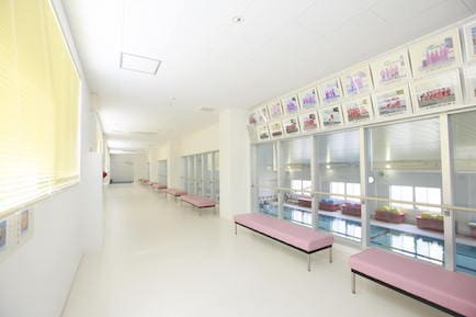 施設紹介-スライダー