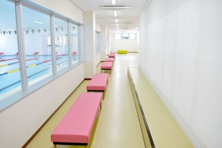 施設紹介-スライダー