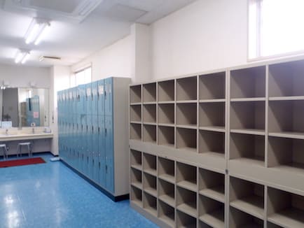 施設紹介-スライダー