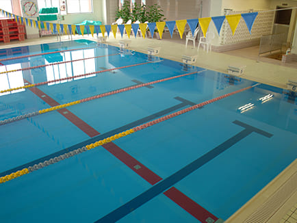 施設紹介-スライダー