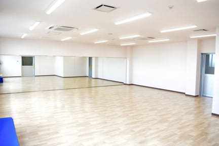 施設紹介-スライダー