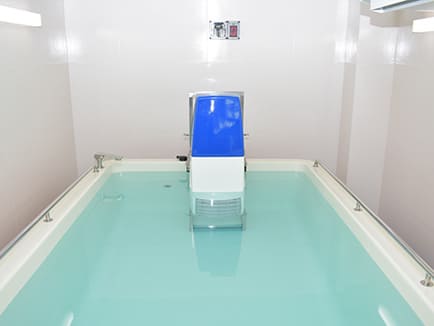 施設紹介-スライダー